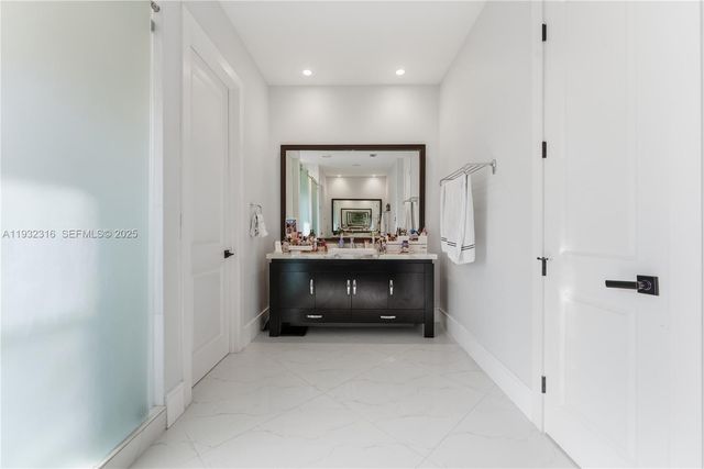 14461 SW 22nd Ter, Miami, FL 33175