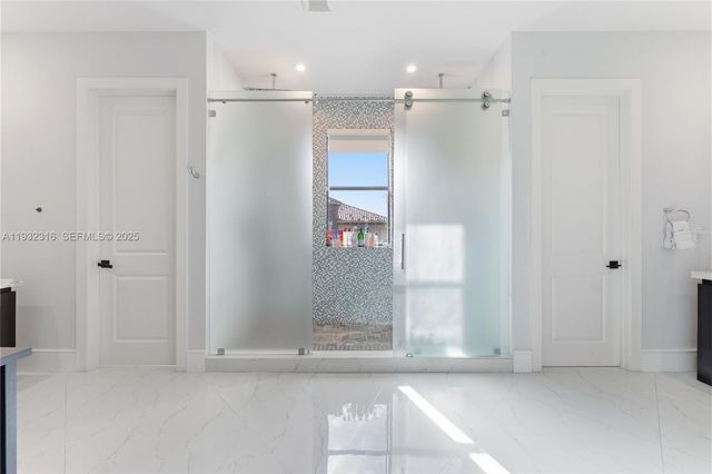 14461 SW 22nd Ter, Miami, FL 33175