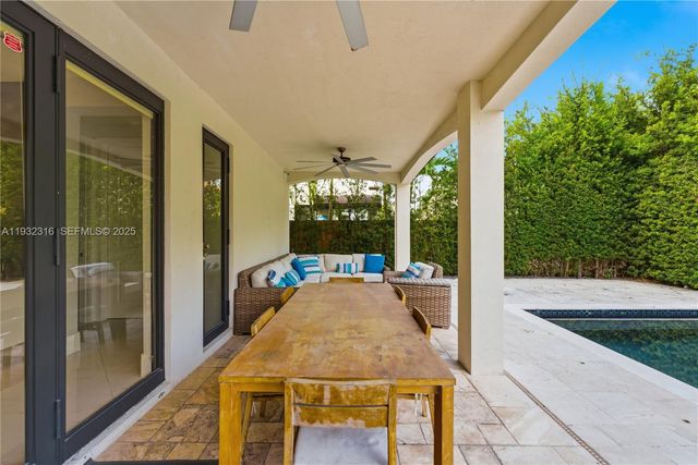 14461 SW 22nd Ter, Miami, FL 33175