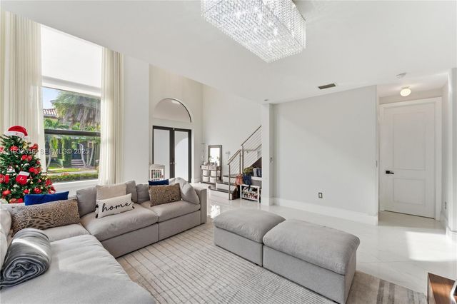 14461 SW 22nd Ter, Miami, FL 33175