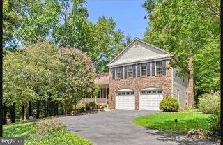 1626 LINWAY PARK DR, Mclean, VA 22101