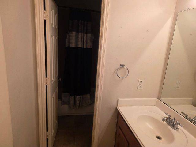 3303 Village Pond Lane, Fresno, TX 77545