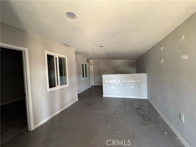5615 E Beverly, Los Angeles, CA 90022