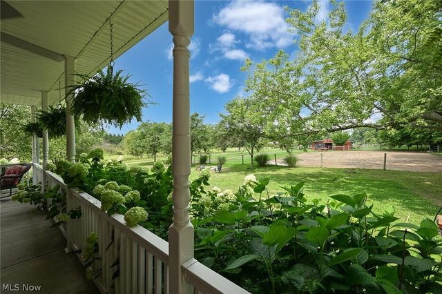 1089 Center Road, Clinton, OH 44216