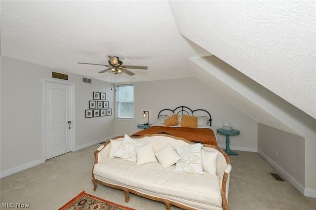 1089 Center Road, Clinton, OH 44216