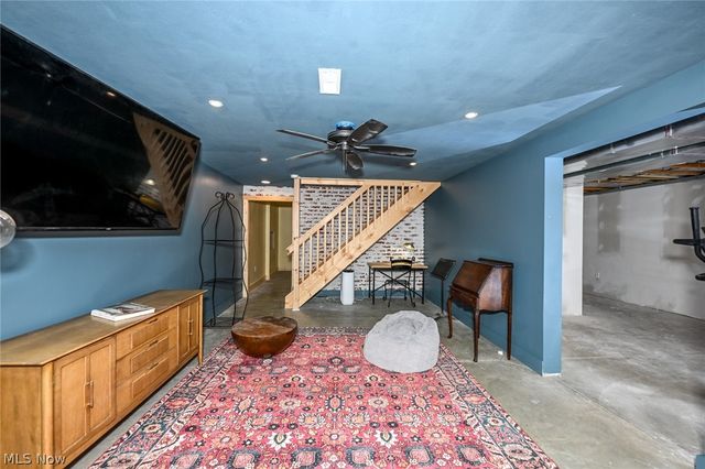 1089 Center Road, Clinton, OH 44216