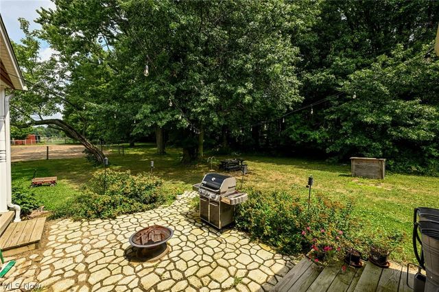 1089 Center Road, Clinton, OH 44216