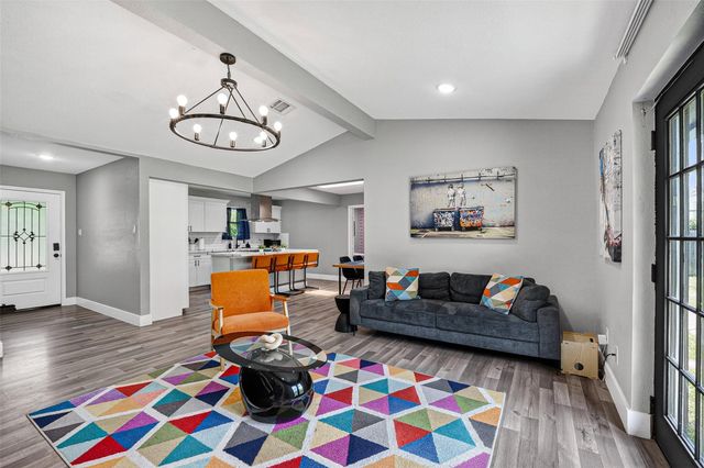 1206 Riggs Road, Houston, TX 77022