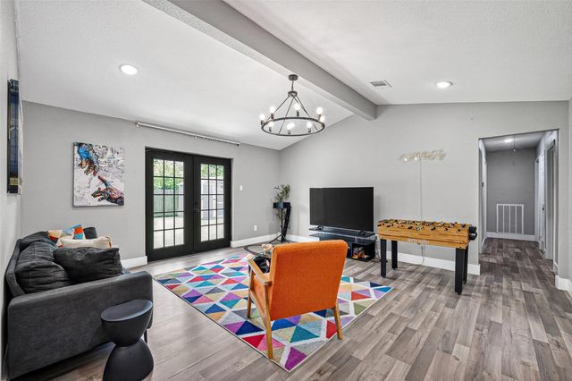 1206 Riggs Road, Houston, TX 77022