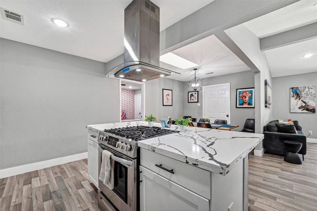 1206 Riggs Road, Houston, TX 77022
