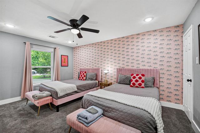 1206 Riggs Road, Houston, TX 77022