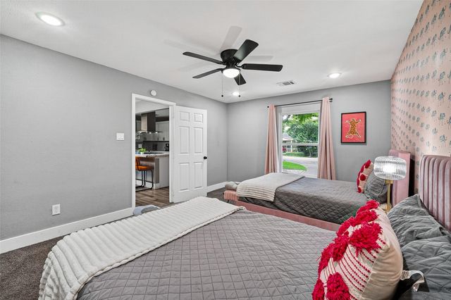 1206 Riggs Road, Houston, TX 77022