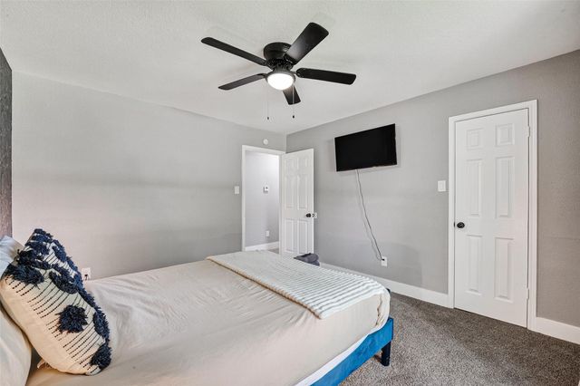 1206 Riggs Road, Houston, TX 77022