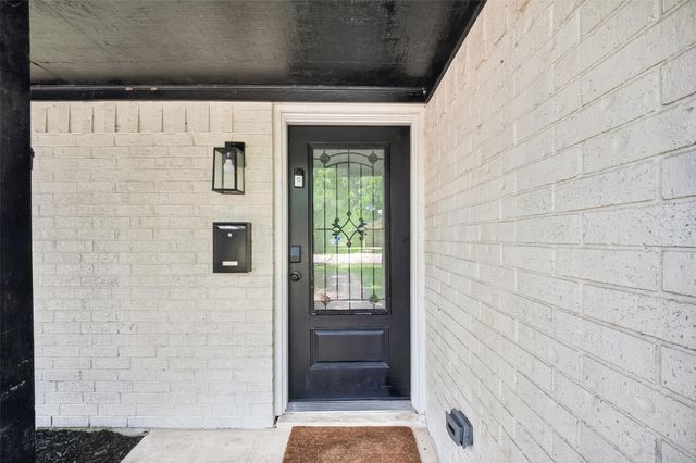 1206 Riggs Road, Houston, TX 77022