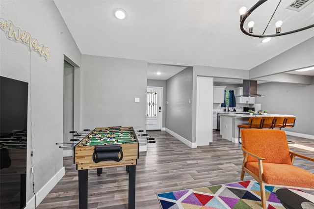 1206 Riggs Road, Houston, TX 77022