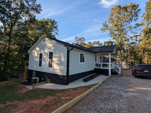 91 Orchard Drive, Inman, SC 29349