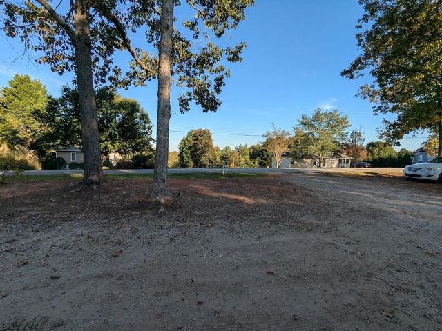 91 Orchard Drive, Inman, SC 29349