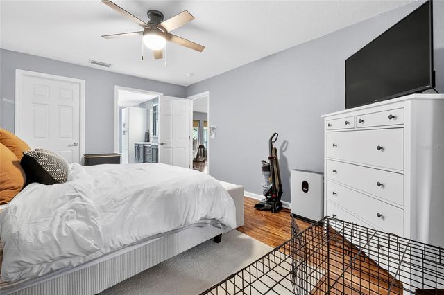 6317 E 113TH AVENUE, Temple Terrace, FL 33617