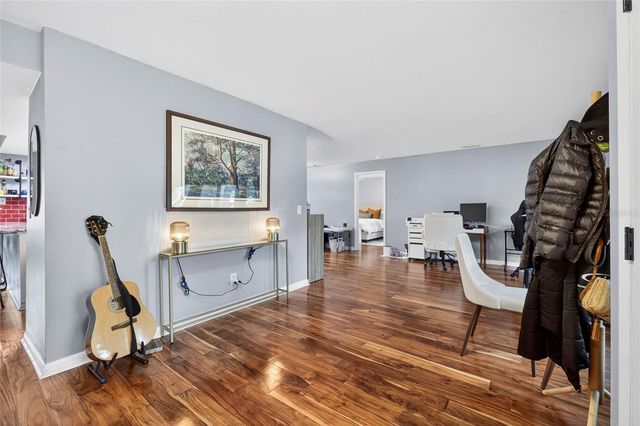 6317 E 113TH AVENUE, Temple Terrace, FL 33617