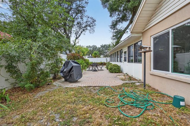 6317 E 113TH AVENUE, Temple Terrace, FL 33617