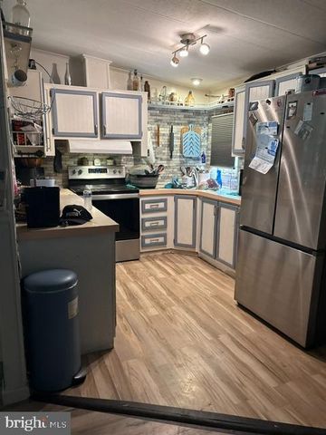 15 BILL DRIVE, Denver, PA 17517