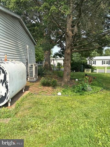 15 BILL DRIVE, Denver, PA 17517