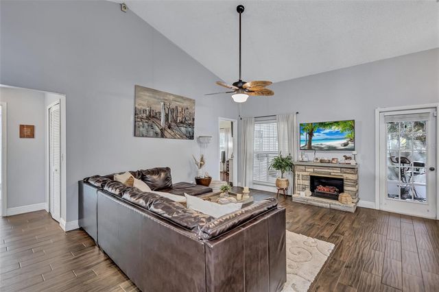 1640 COUNTRYWOOD STREET, Tarpon Springs, FL 34689