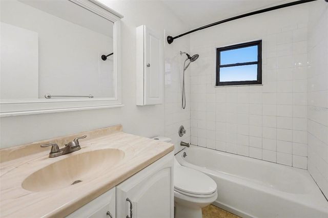 6481 ELMHURST COURT, Pinellas Park, FL 33782