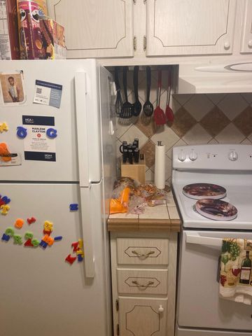 66 Coventry C, West Palm Beach, FL 33417