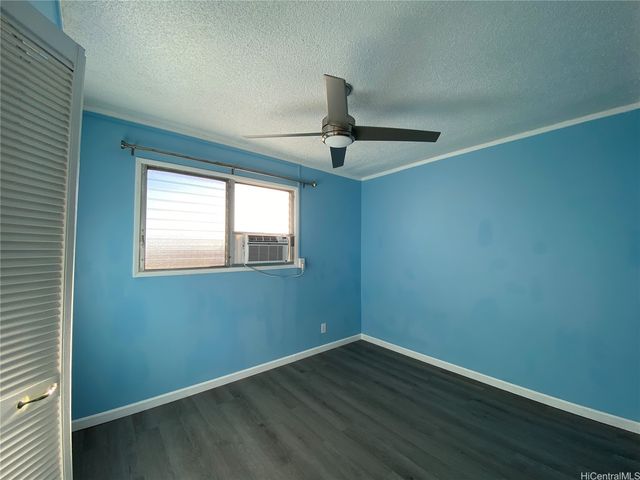 98-1387 Nola Street A, Pearl City, HI 96782