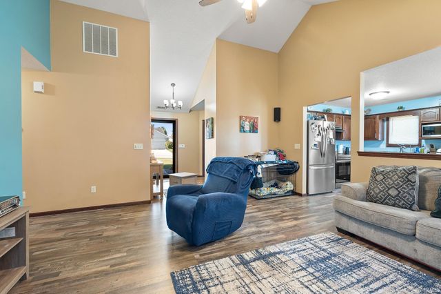 12030 Breezy Knoll Court, Fort Wayne, IN 46818