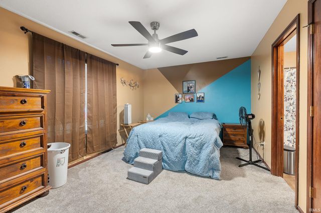12030 Breezy Knoll Court, Fort Wayne, IN 46818
