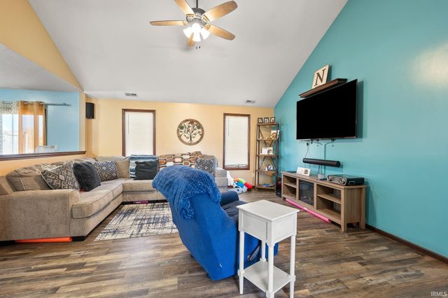 12030 Breezy Knoll Court, Fort Wayne, IN 46818