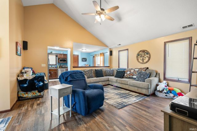 12030 Breezy Knoll Court, Fort Wayne, IN 46818