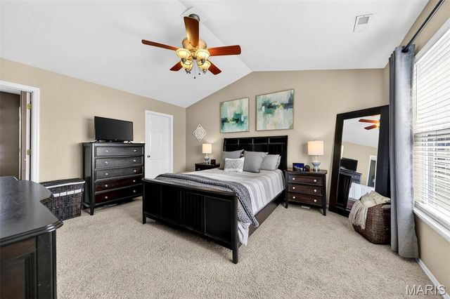 1133 Oakley Lane, Lake St Louis, MO 63367