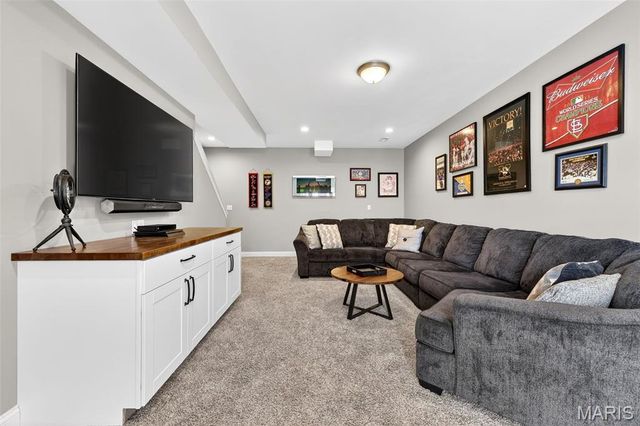 1133 Oakley Lane, Lake St Louis, MO 63367