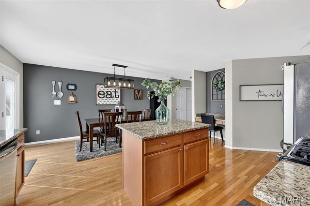 1133 Oakley Lane, Lake St Louis, MO 63367