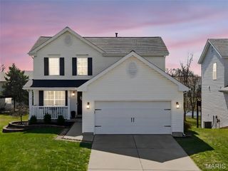 1133 Oakley Lane, Lake St Louis, MO 63367