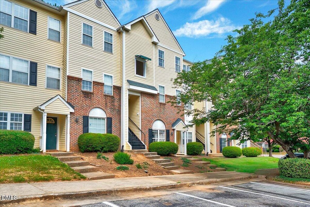 2200 Mountain Mist Court 302, Raleigh, NC 27603