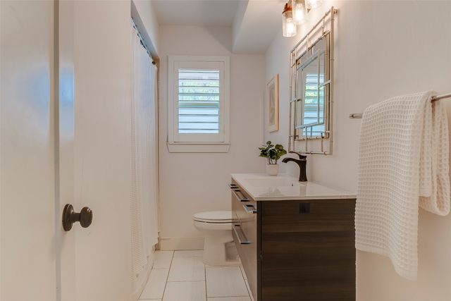 714 Winchester Drive, Richardson, TX 75080