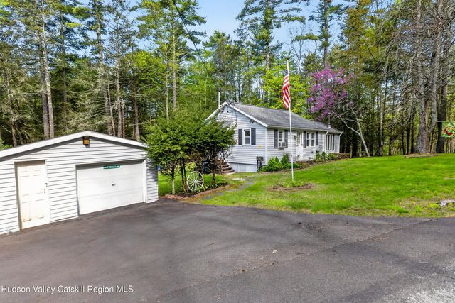 208 Canary Hill Road, Hurley, NY 12443