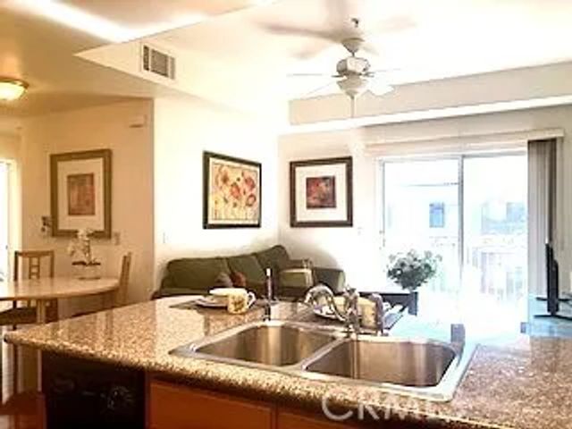 17888 Alburtis, Artesia, CA 90701