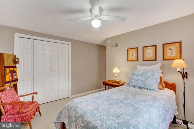 377 WELDON DR, York, PA 17404