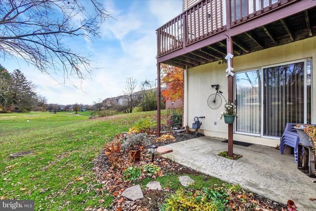 377 WELDON DR, York, PA 17404