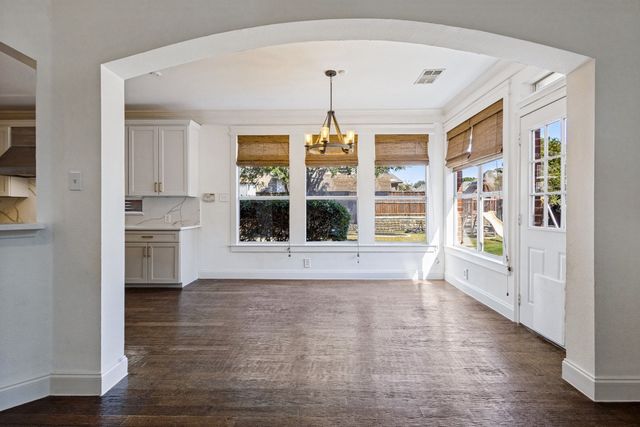 1729 Watersedge Drive, Mckinney, TX 75072