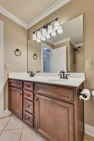 2002 Sunny Side Dr, Brentwood, TN 37027