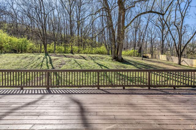 2002 Sunny Side Dr, Brentwood, TN 37027