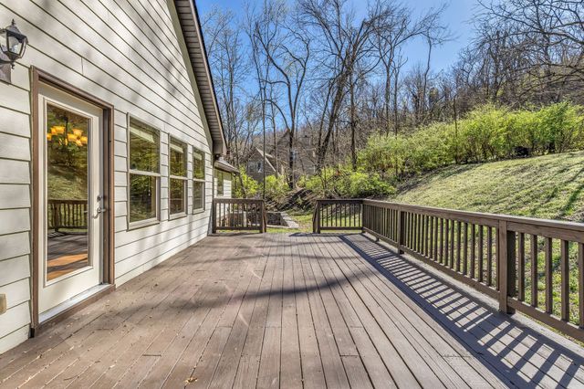 2002 Sunny Side Dr, Brentwood, TN 37027