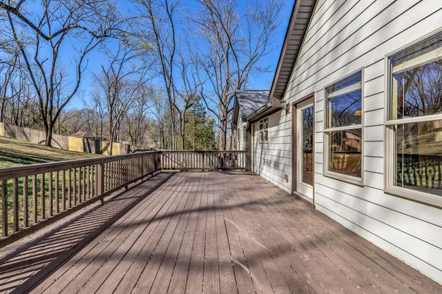 2002 Sunny Side Dr, Brentwood, TN 37027