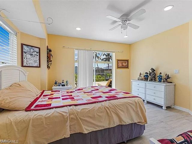 1110 SE 23rd ST, Cape Coral, FL 33990